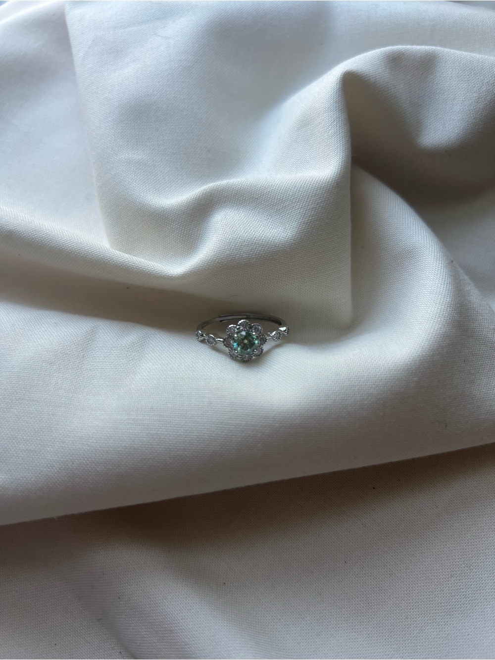 Cyan blue diamond vintage style floral ring